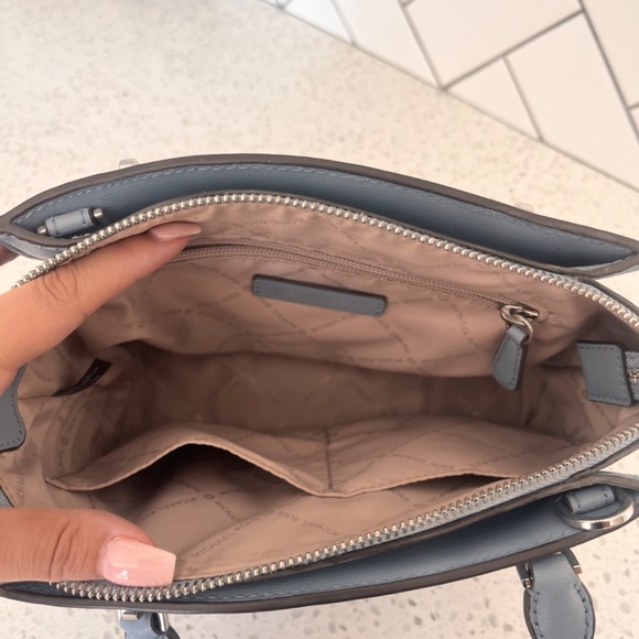 Michael Kors Small Pebbled Leather Handbag - Picture 4 of 4